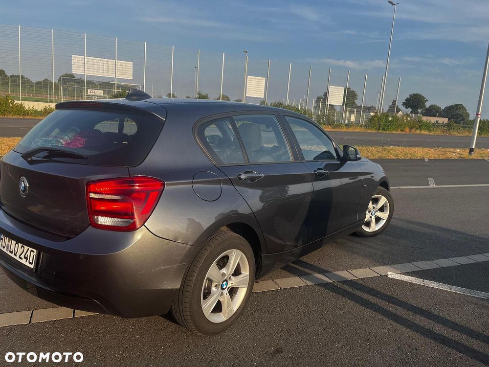 BMW Seria 1 116i Sport Line - 6