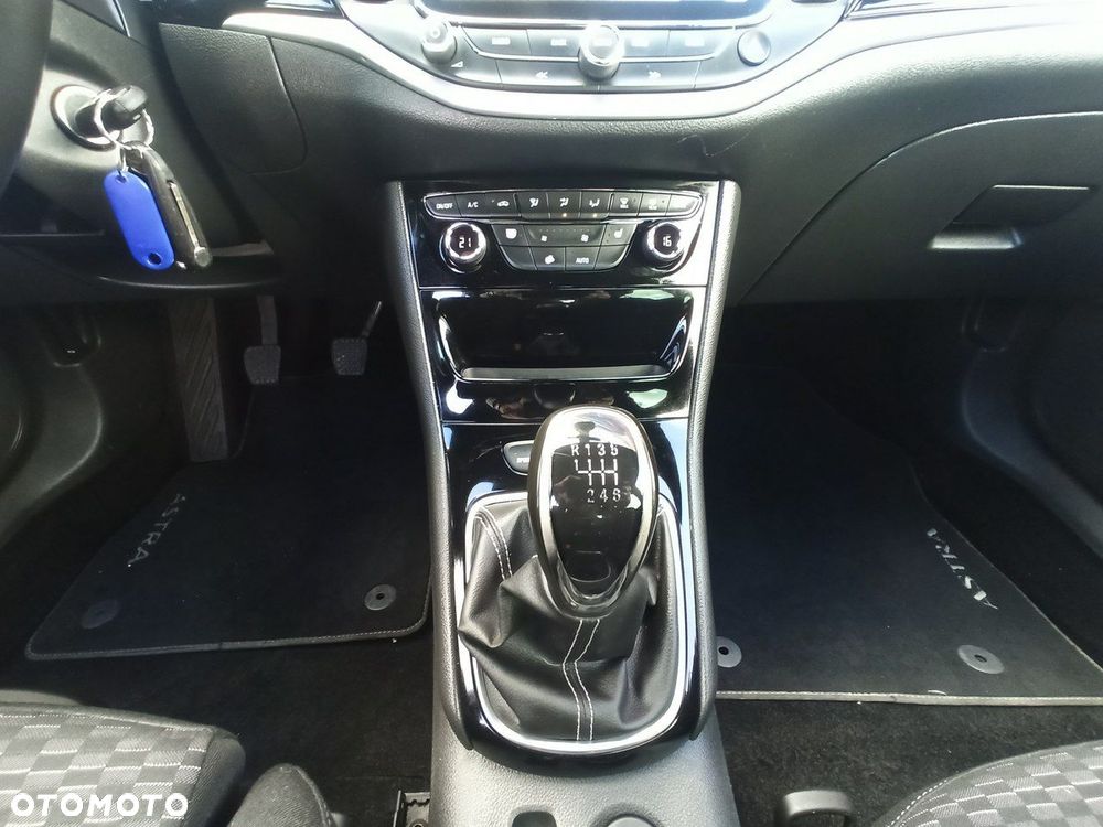 Opel Astra 1.4 Turbo Dynamic - 14
