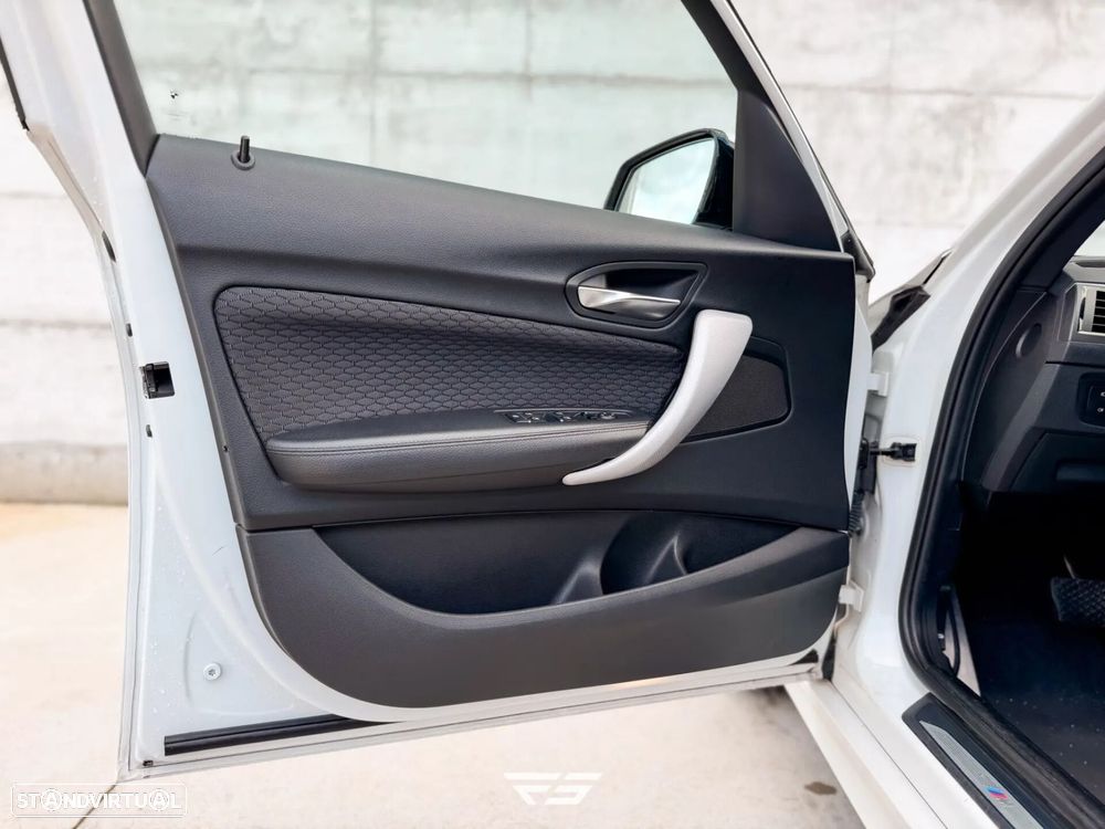 BMW 116 d Pack M Shadow Auto - 26