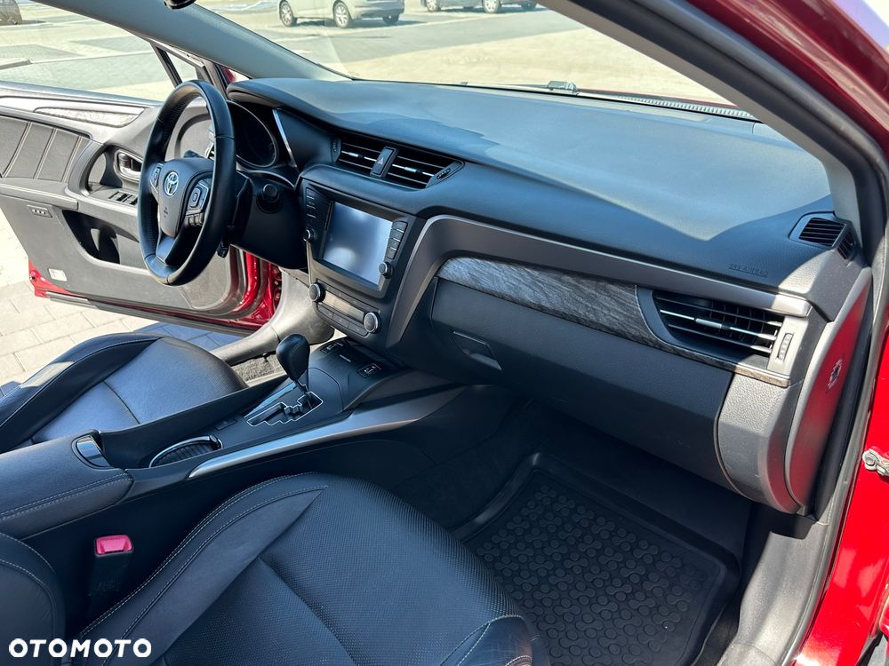 Toyota Avensis 2.0 Prestige MS - 30