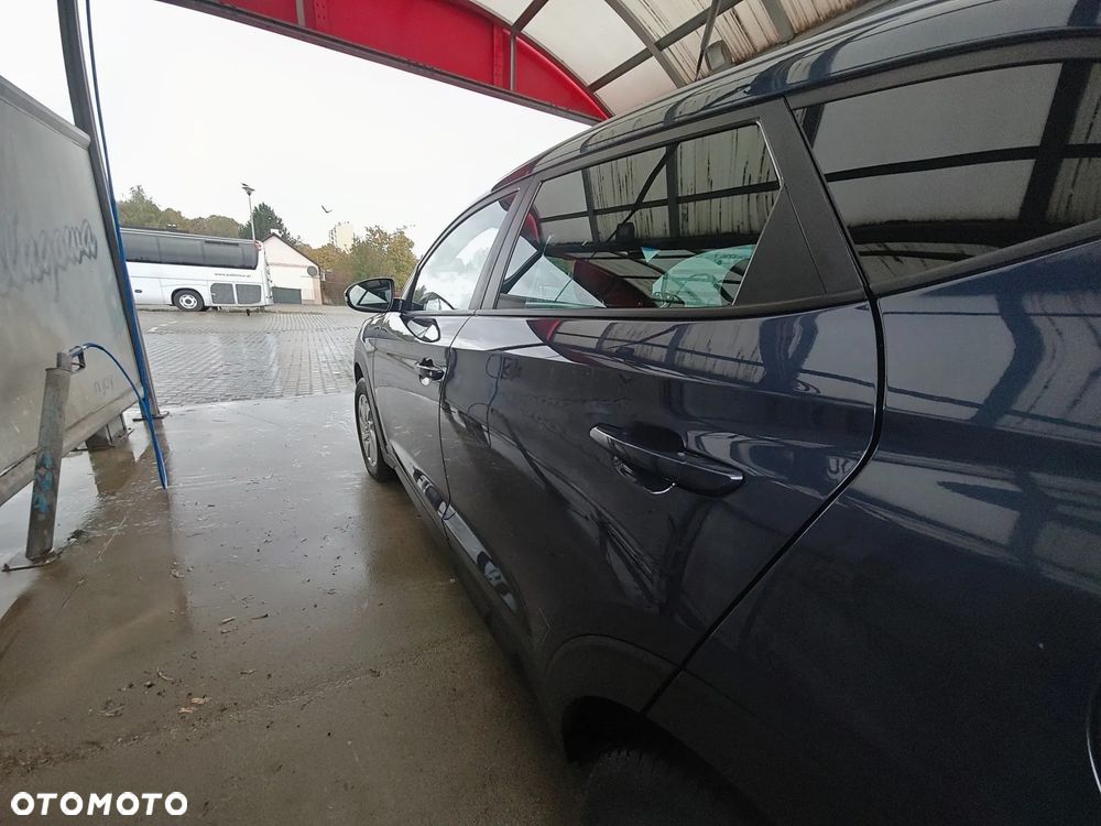 Hyundai Tucson blue 1.6 GDi 2WD Passion - 11
