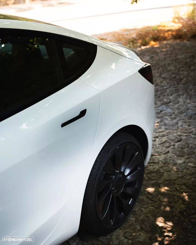 Tesla Model 3 Performance Dual Motor AWD — fotografia 6