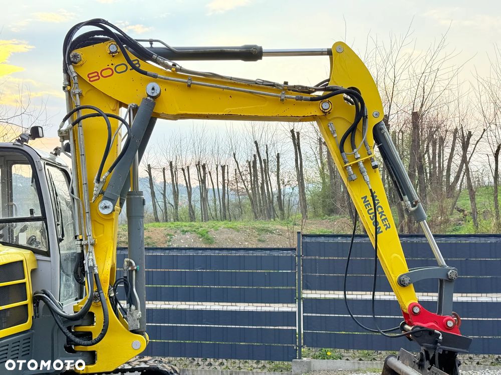 Wacker Neuson * Sprowadzona * Wacker Neuson 8003 * 3 x Ramiona * Bardzo Dobry Stan - 21