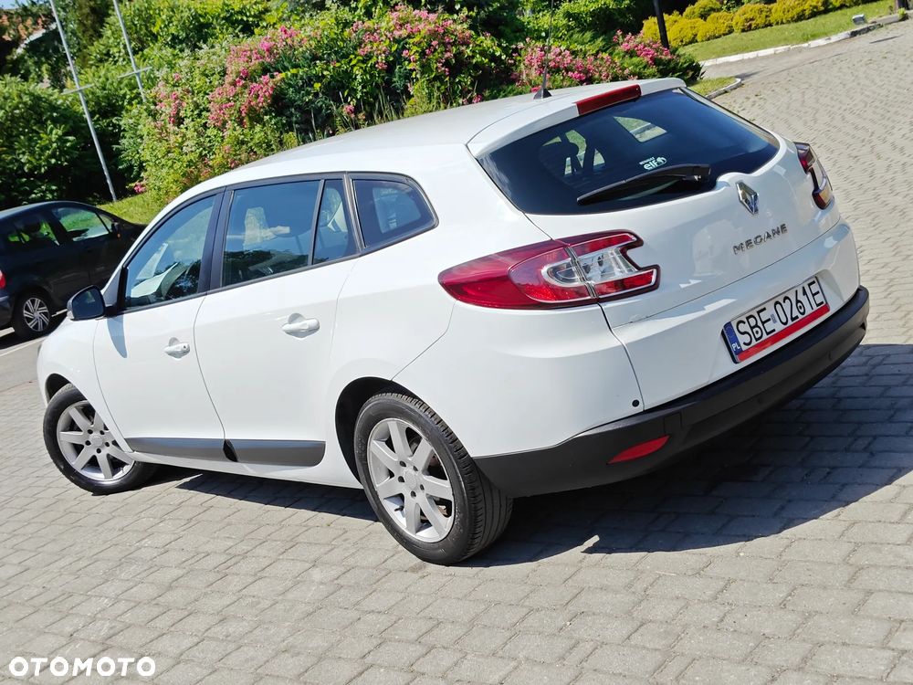 Renault Megane 1.6 16V 110 Dynamique - 3