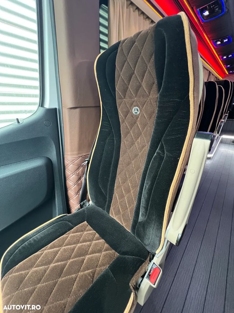 Mercedes-Benz Sprinter 517 CDI - Microbuz 19+1+1 - Cala adancita - 13