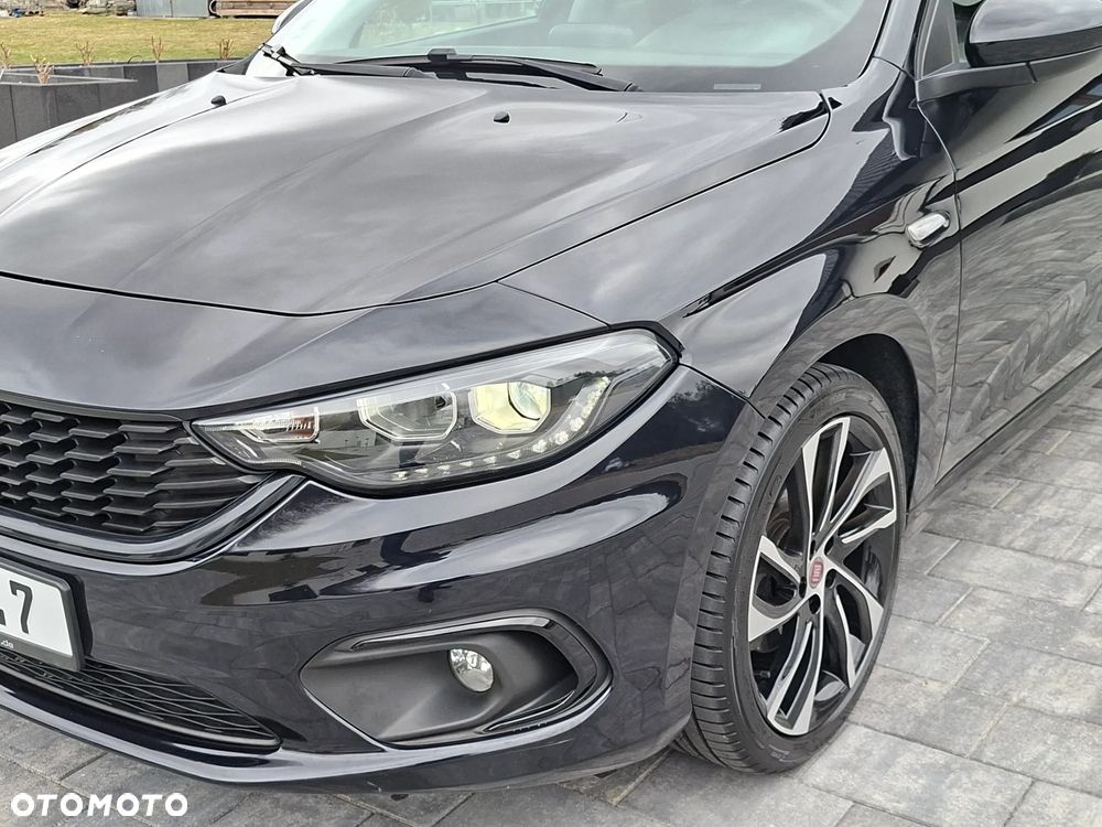 Fiat Tipo 1.4 T-Jet 16v S-Design - 10