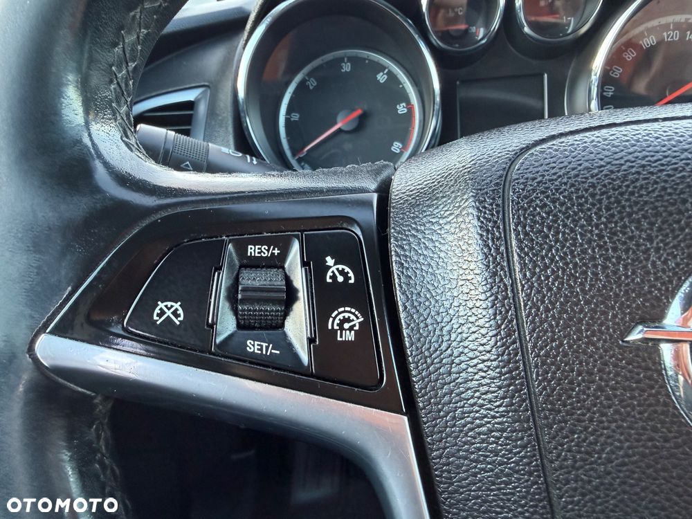 Opel Astra 1.7 CDTI DPF ecoFLEX Start/Stop ENERGY - 12