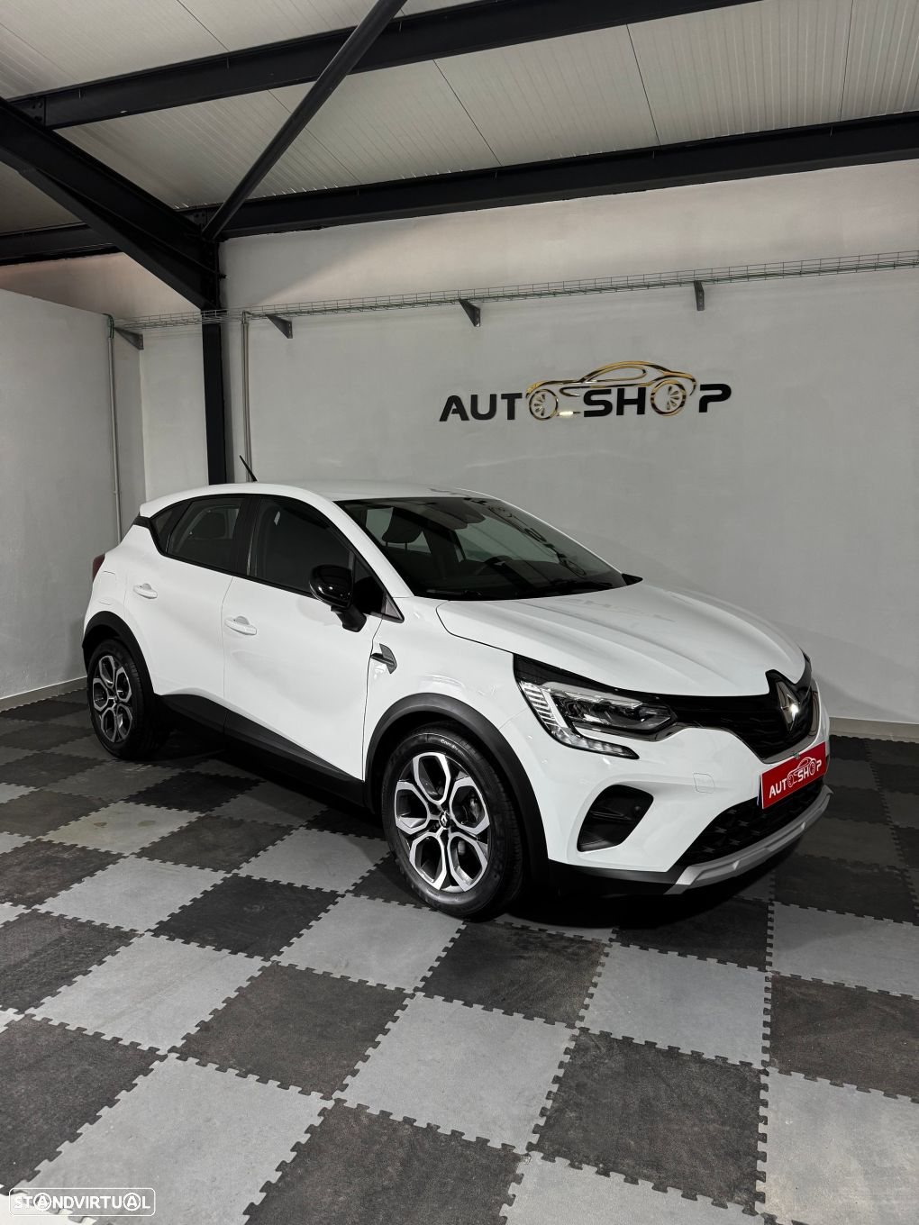 Renault Captur 1.0 TCe Exclusive Bi-Fuel - 2
