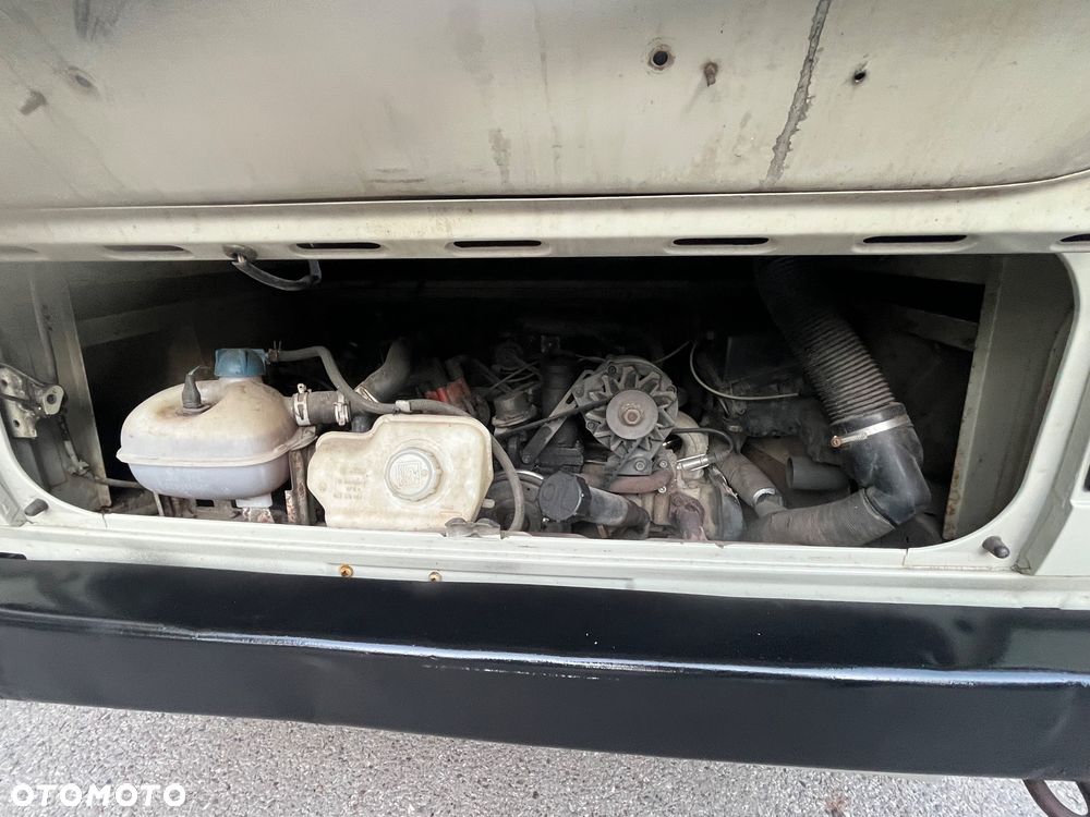 Volkswagen Transporter - 8