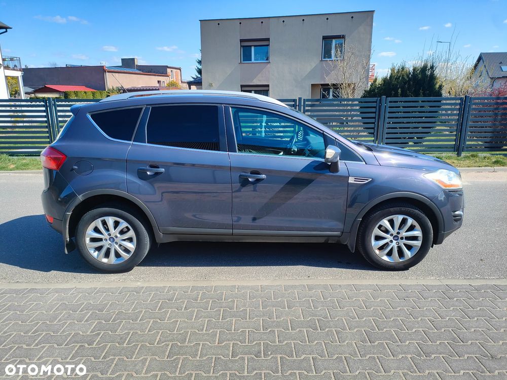Ford Kuga 2.0 TDCi 2x4 Titanium - 7