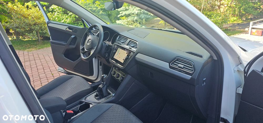 Volkswagen Tiguan 2.0 TDI BMT SCR Comfortline - 4