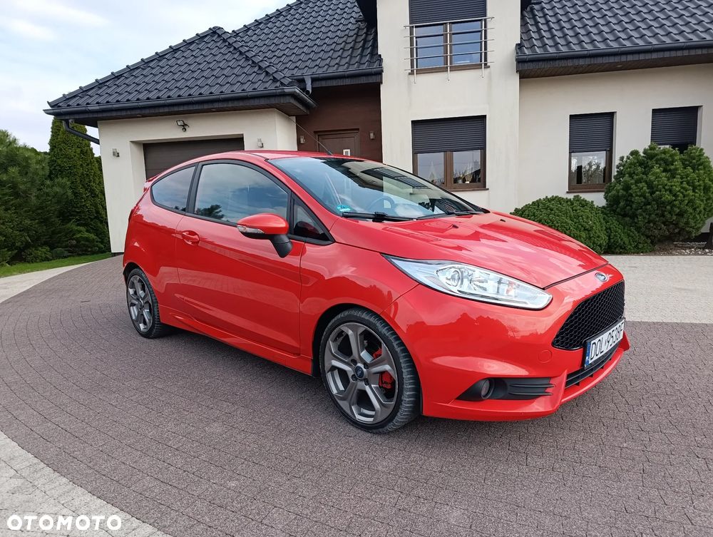 Ford Fiesta 1.6 EcoBoost ST - 3