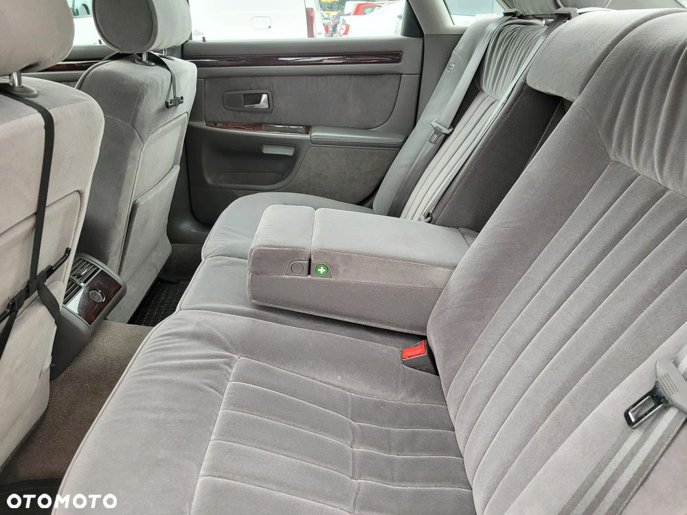 Audi A8 - 22