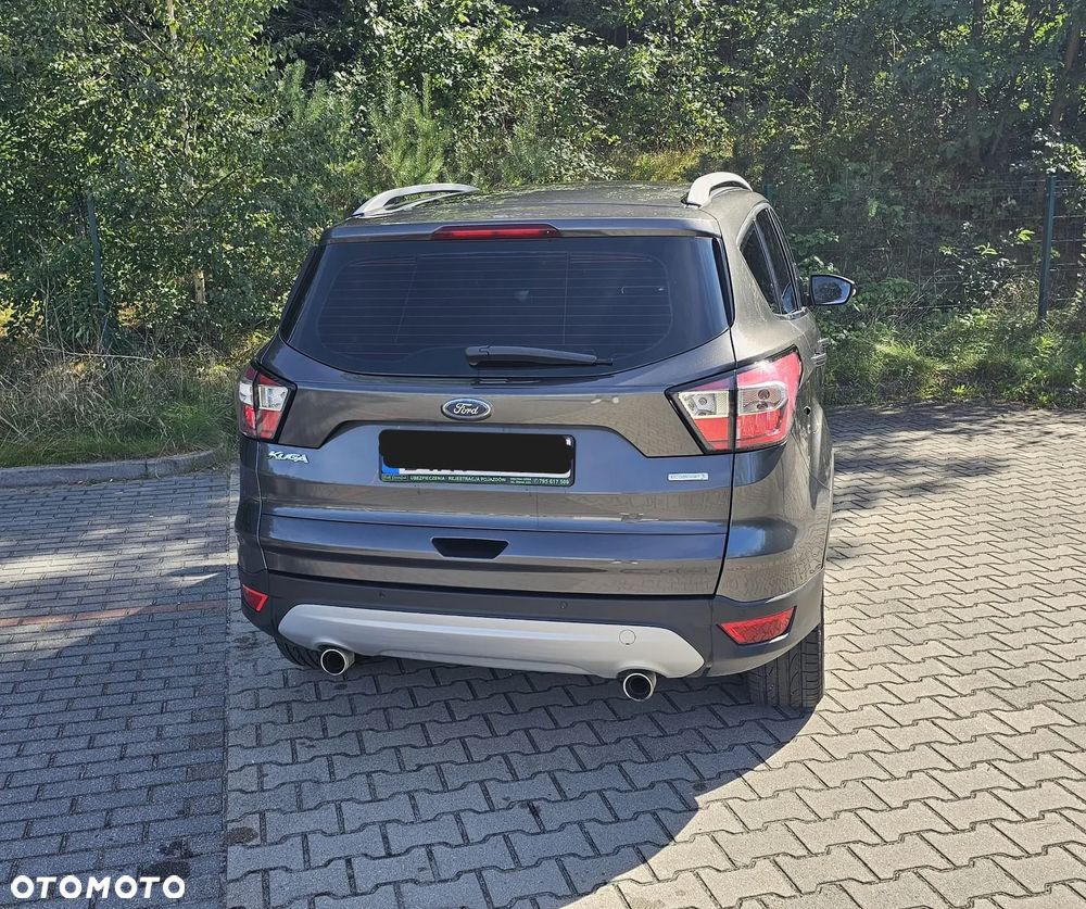 Ford Kuga 1.5 EcoBoost 2x4 Trend - 11