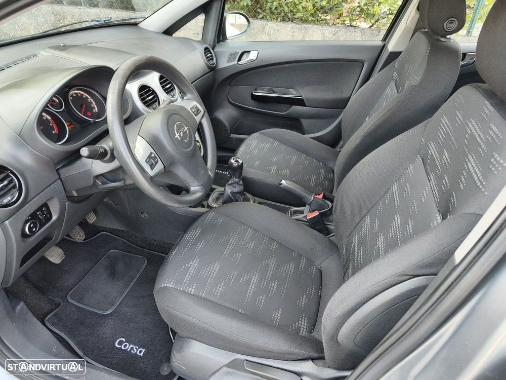 Opel Corsa 1.2 Enjoy - 19