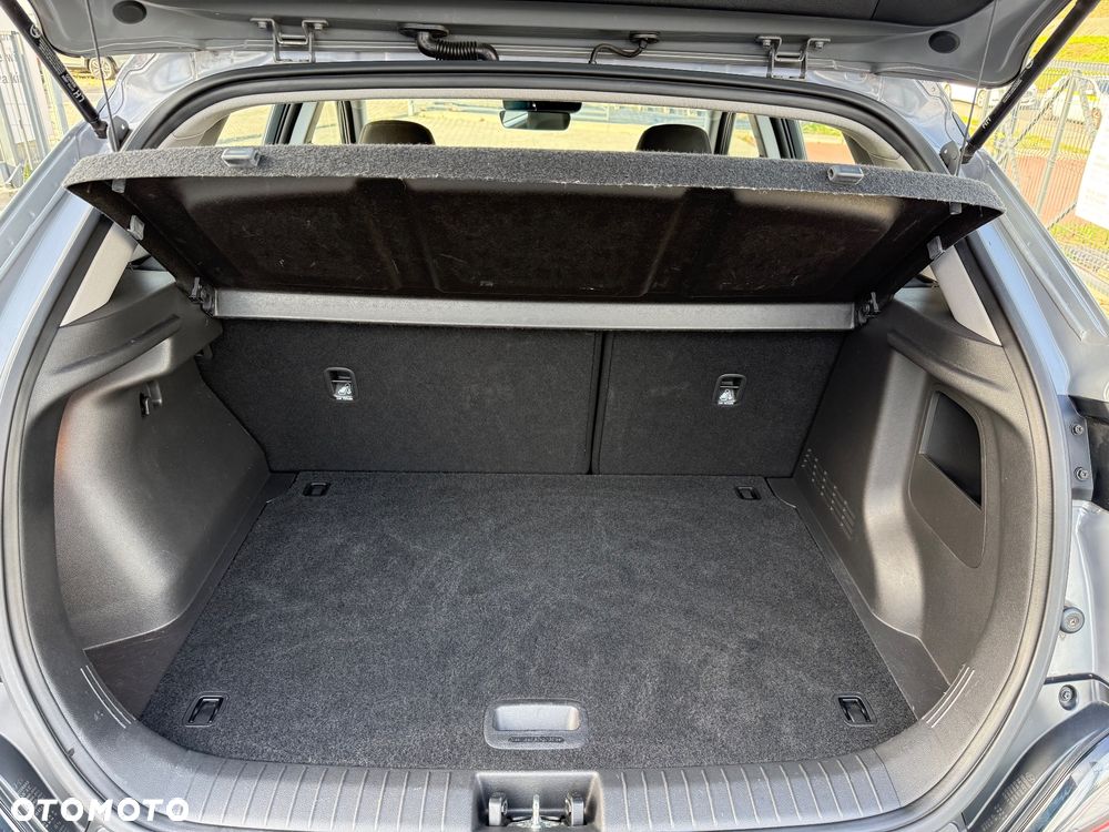Hyundai Kona 1.0 T-GDI Style DCT - 38