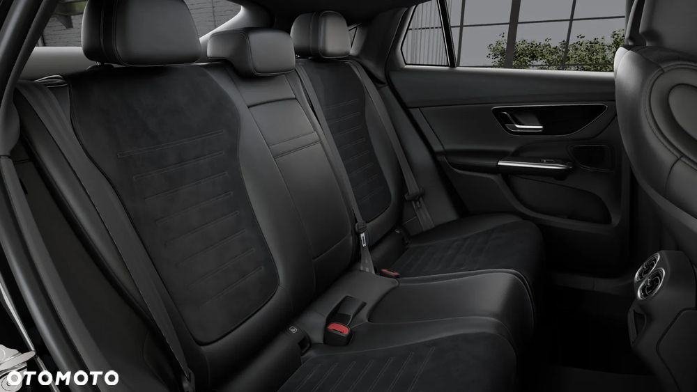 Mercedes-Benz GLC 300 mHEV 4-Matic AMG Line - 6
