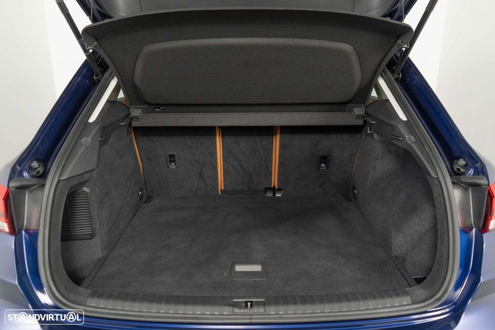 Audi Q3 45 TFSIe S tronic - 12