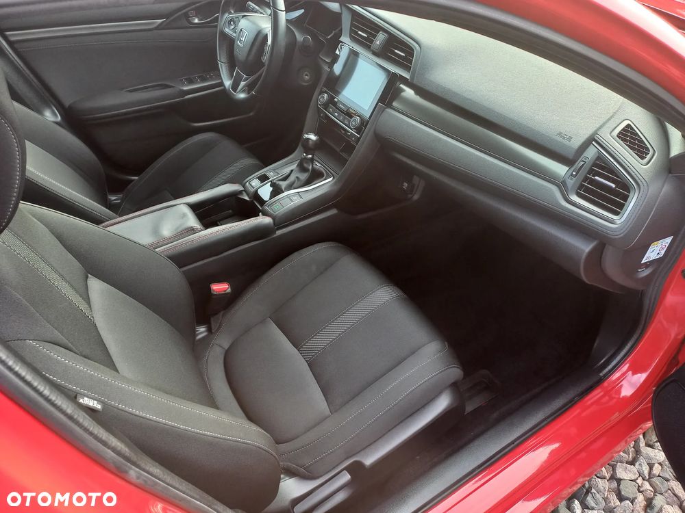Honda Civic 1.0 T Dynamic (Navi) - 24