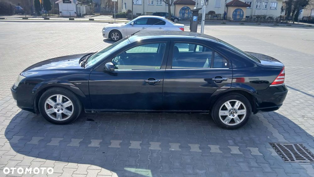 Ford Mondeo 2.0 TDCI Ghia X - 6