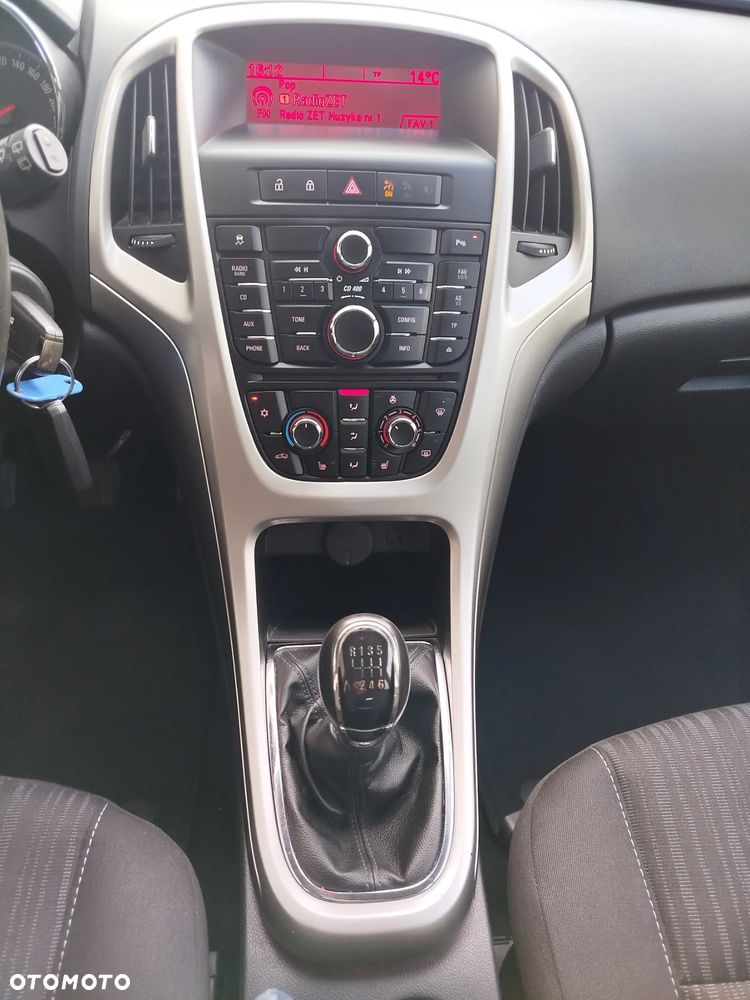 Opel Astra - 19