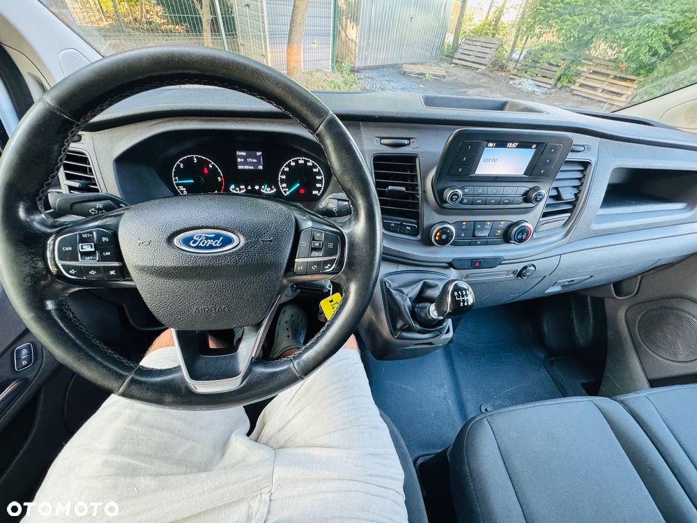 Ford Transit Custom - 10