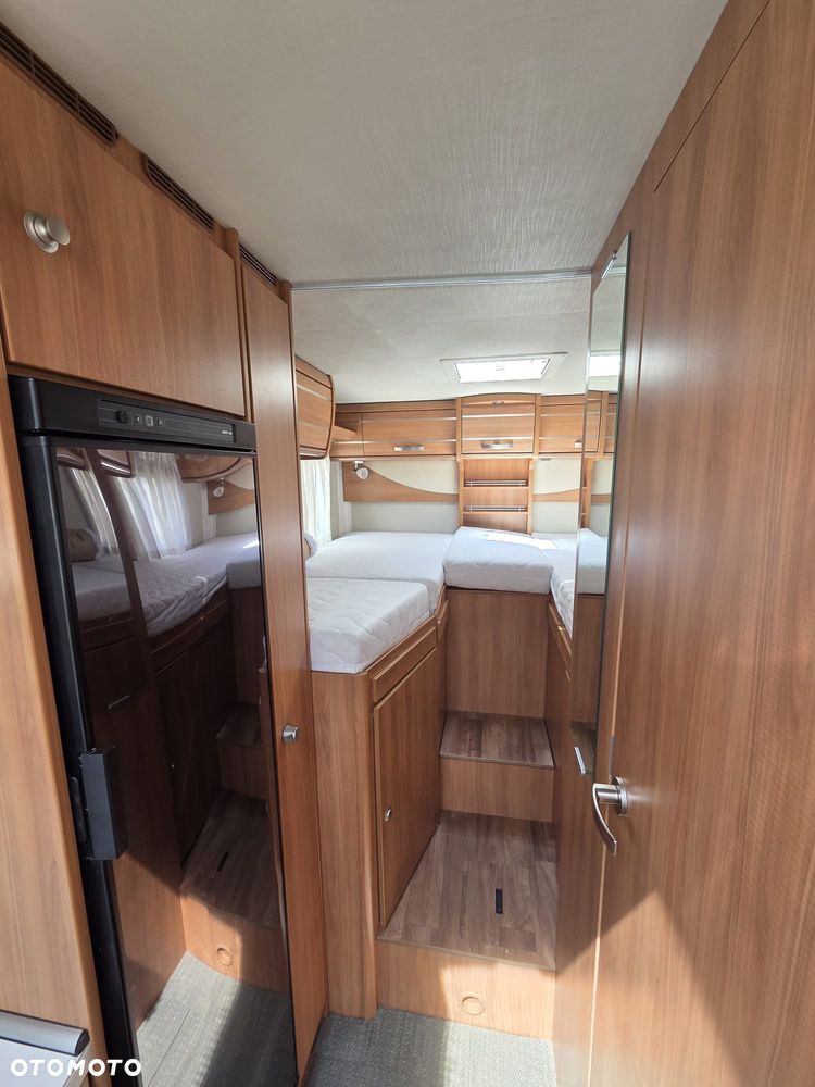 Mercedes-Benz Hymer MLT 580 - 4