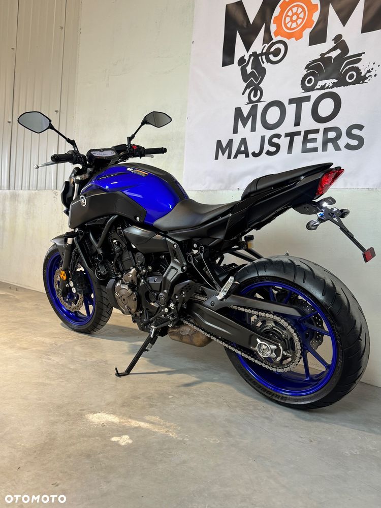 Yamaha MT - 7
