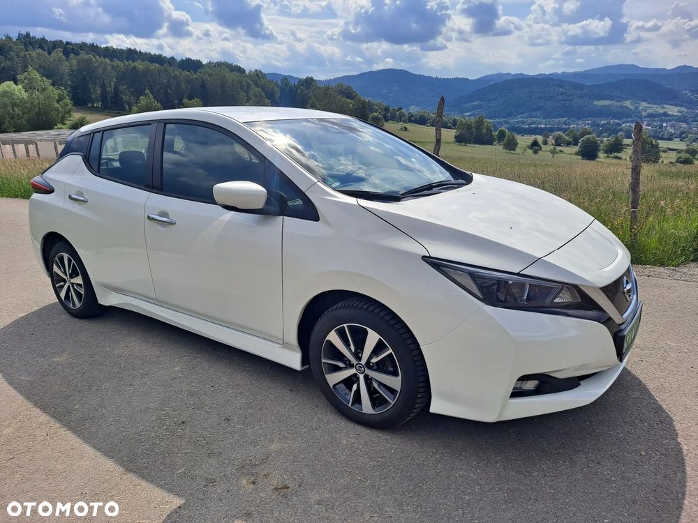 Nissan Leaf 40 kWh Acenta - 1