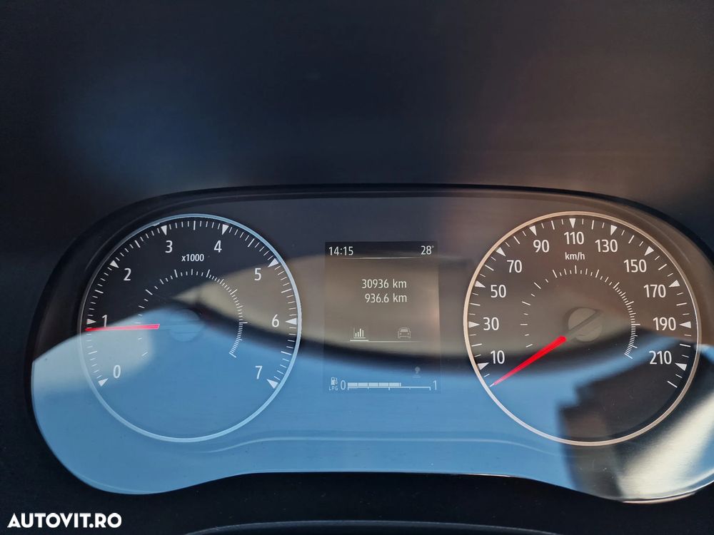 Dacia Logan ECO-G 100 MT6 Prestige+ - 10