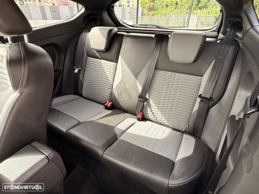 Ford Fiesta 1.6 EcoBoost ST - 13