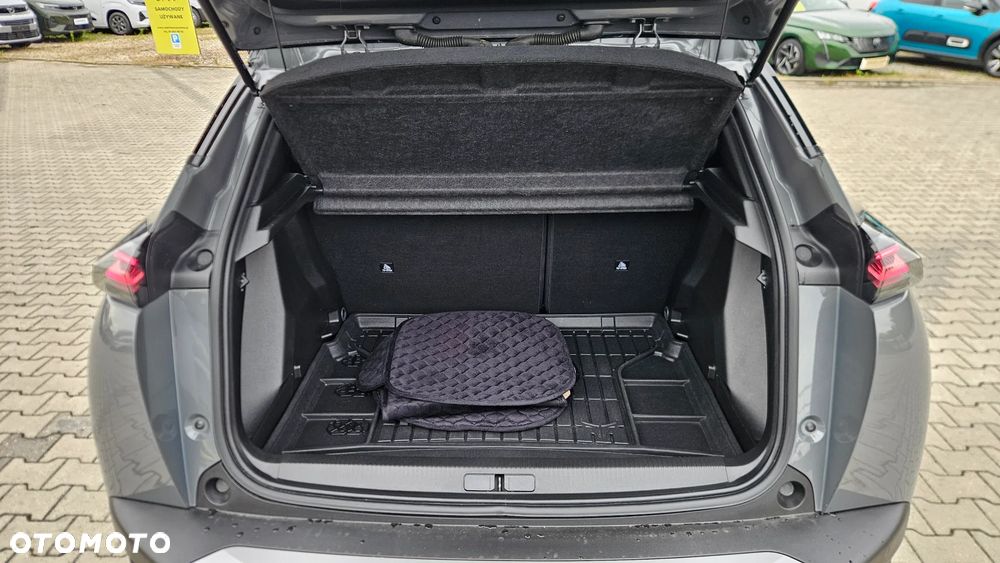 Peugeot 2008 1.2 PureTech GT S&S EAT8 - 19