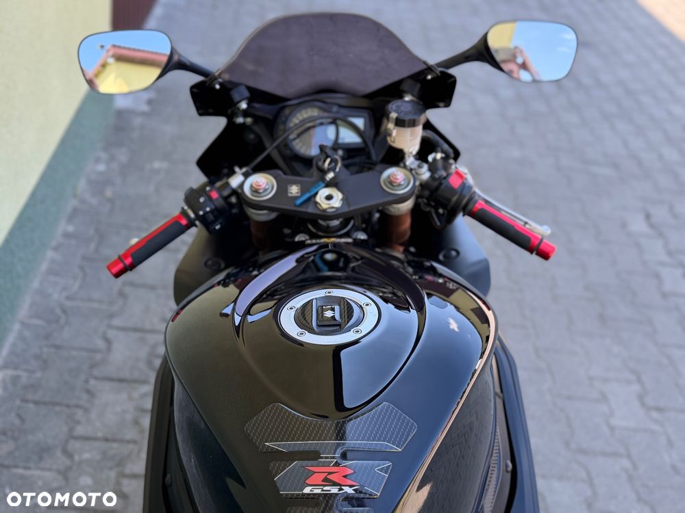 Suzuki GSX-R - 18