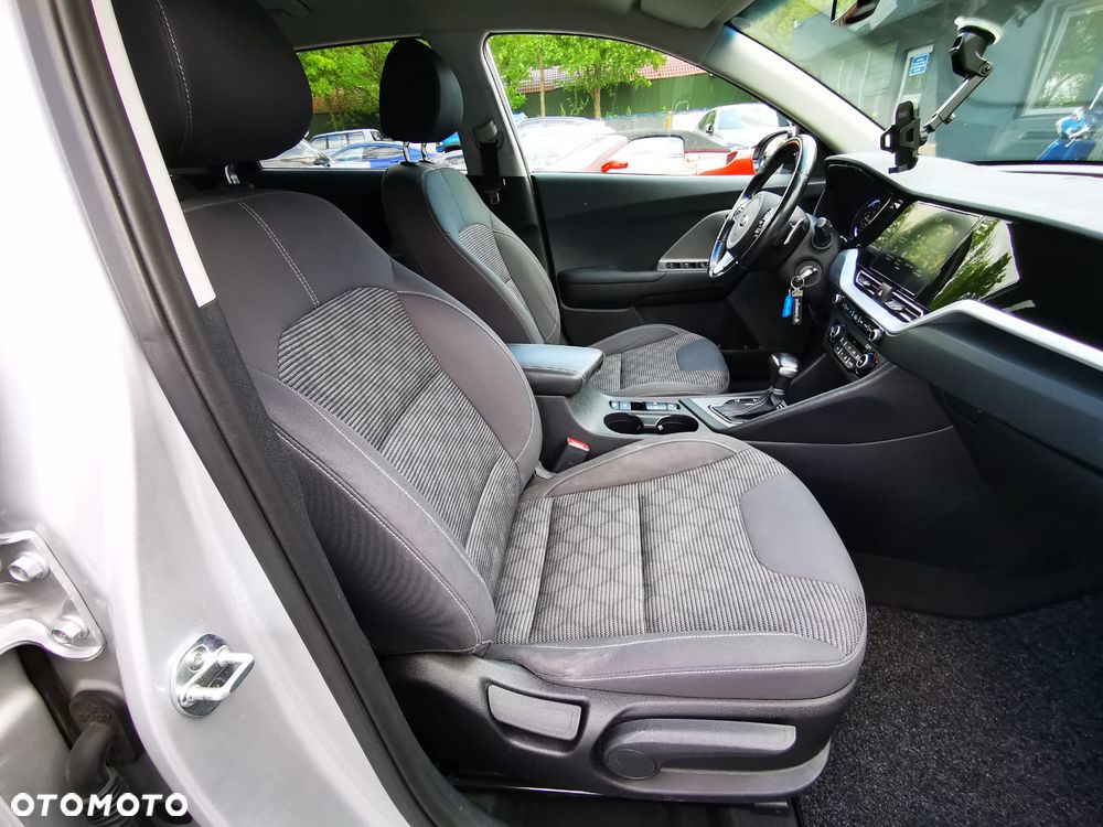 Kia Niro 1.6 GDI Plug-in Hybrid M - 5