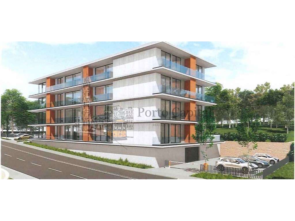 EXCELENTE APARTAMENTO T1, COM VARANDA E LUGAR DE GARAGEM, NO CENTRO... - Grande imagem: 2/20