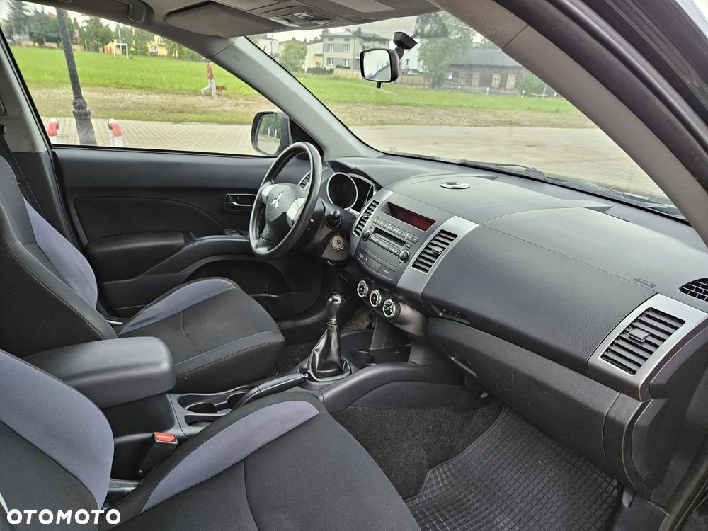 Mitsubishi Outlander 2.0 2WD - 6