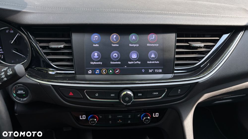 Opel Insignia - 18