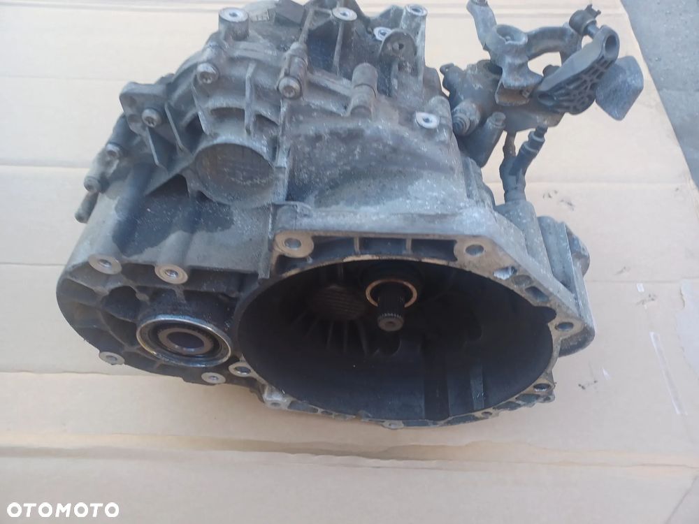 SKRZYNIA BIEGÓW LMU VW  TIGUAN 4X4 LMU - 5