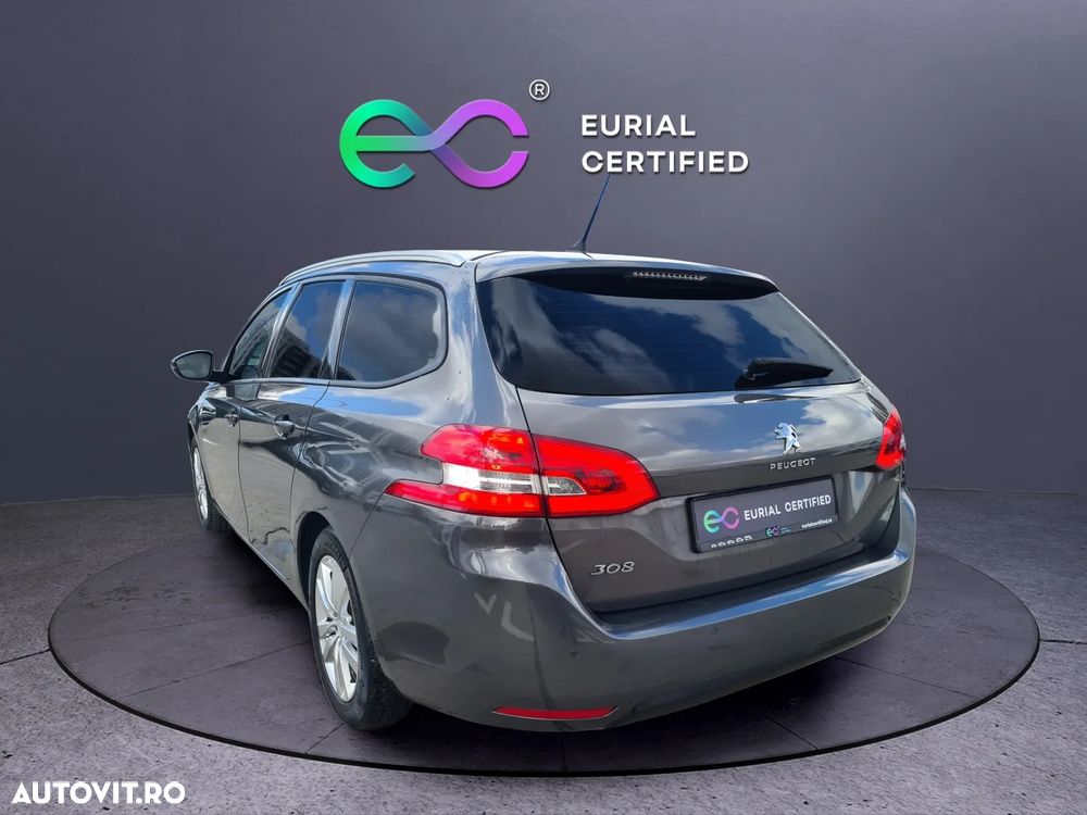 Peugeot 308 1.2 L PureTech Turbo S&S Allure Aut. - 3