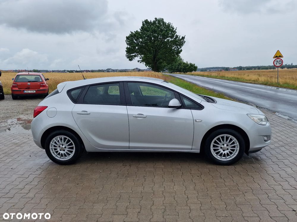 Opel Astra 1.4 Turbo Edition - 8