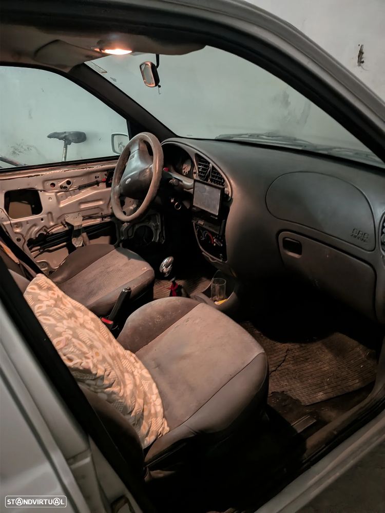 Ford Fiesta 1.25 Studio - 2