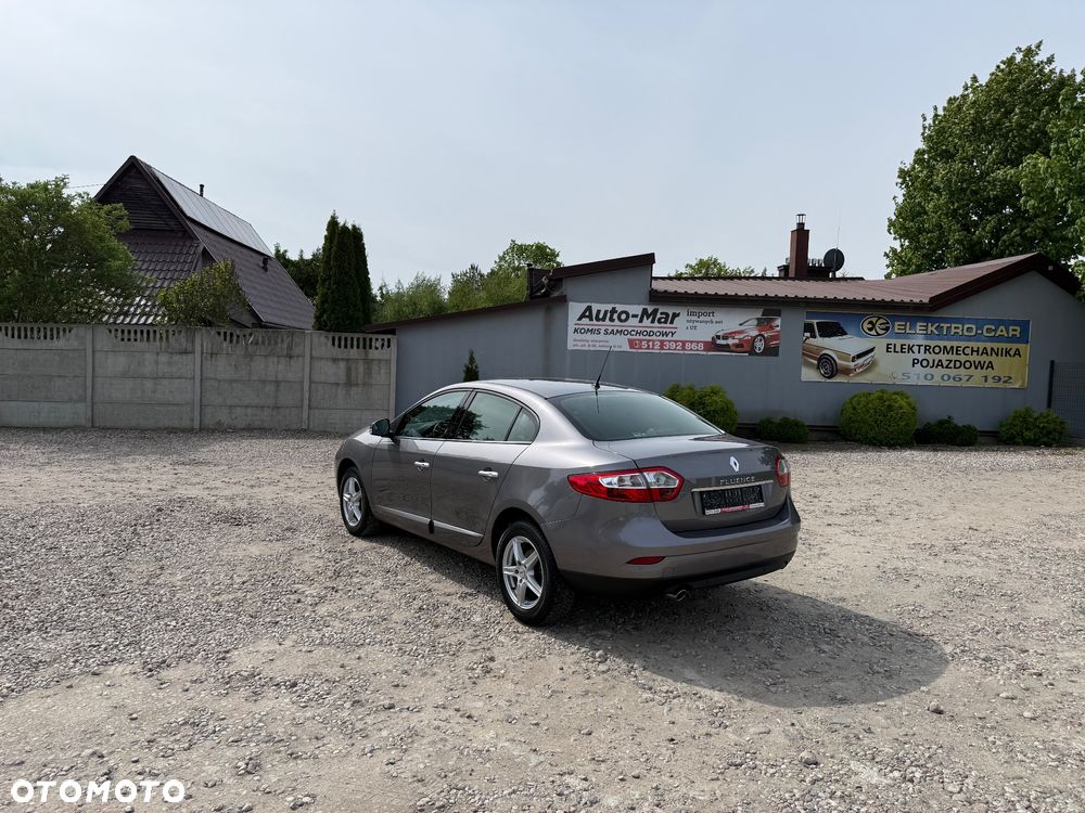Renault Fluence 1.6 16V Privilege - 21