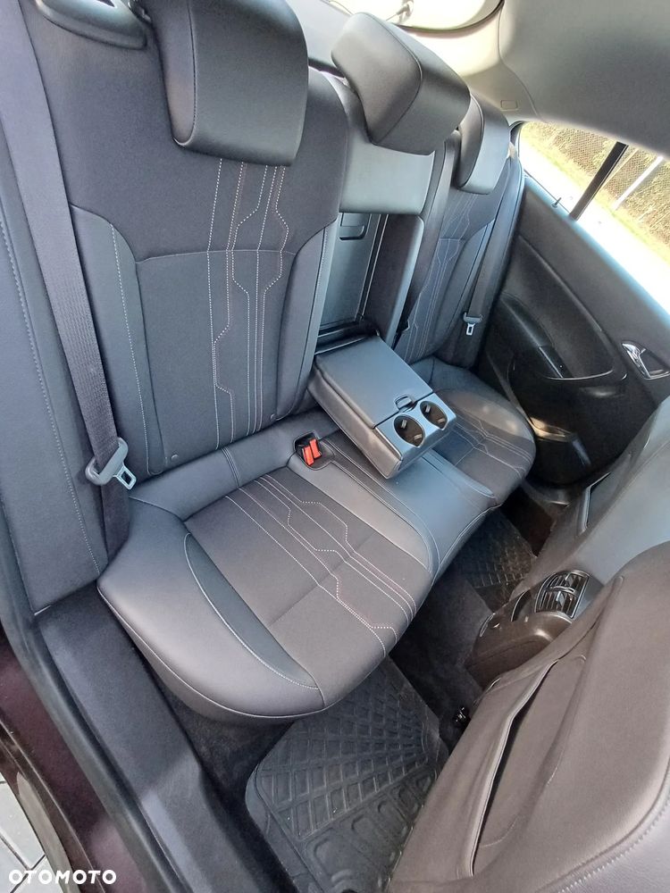 Opel Insignia 2.0 CDTI 150 Jahre - 12