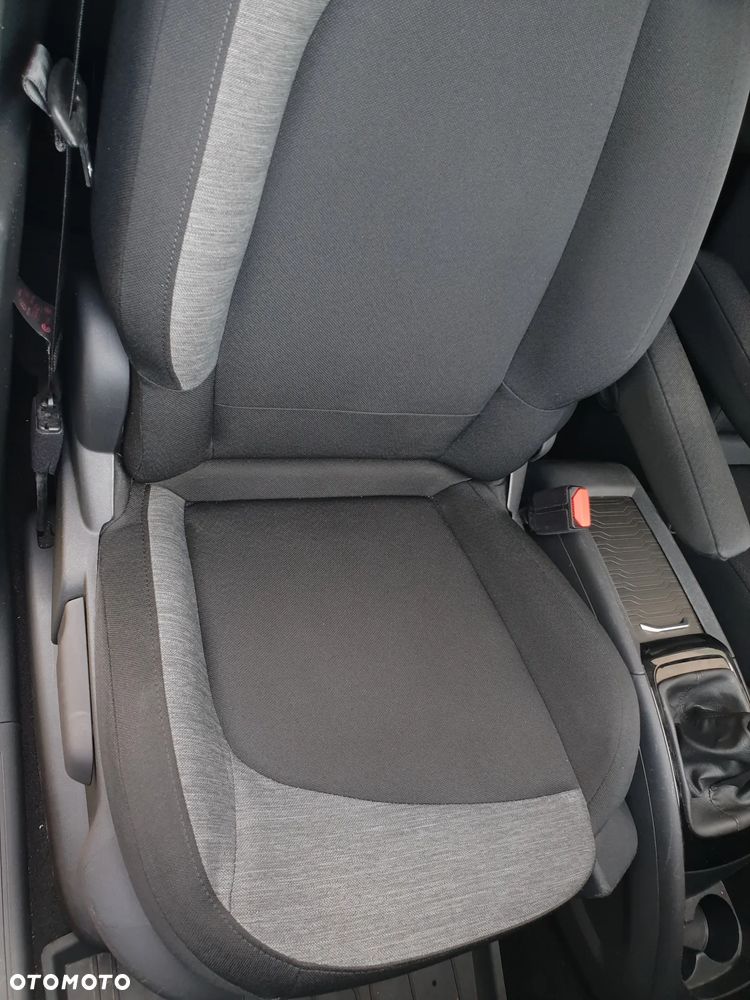 Citroën C4 Grand Picasso BlueHDi 150 Business Class - 32