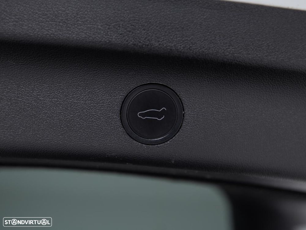 Tesla Model Y Long Range Tração Traseira - 16