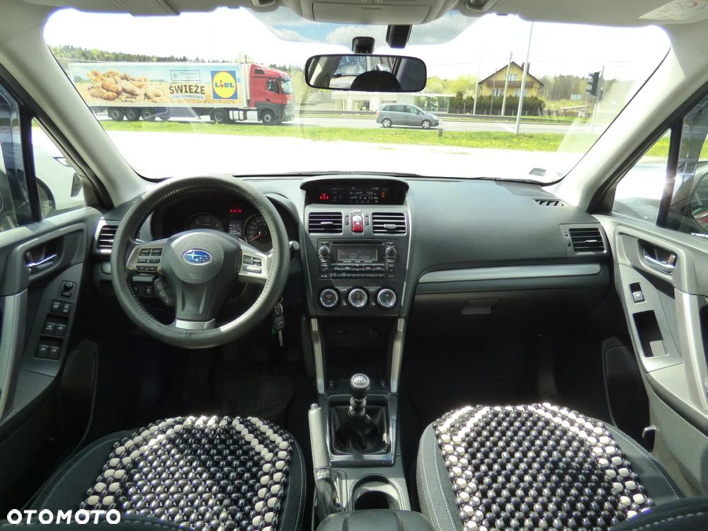 Subaru Forester 2.0D Exclusive - 8
