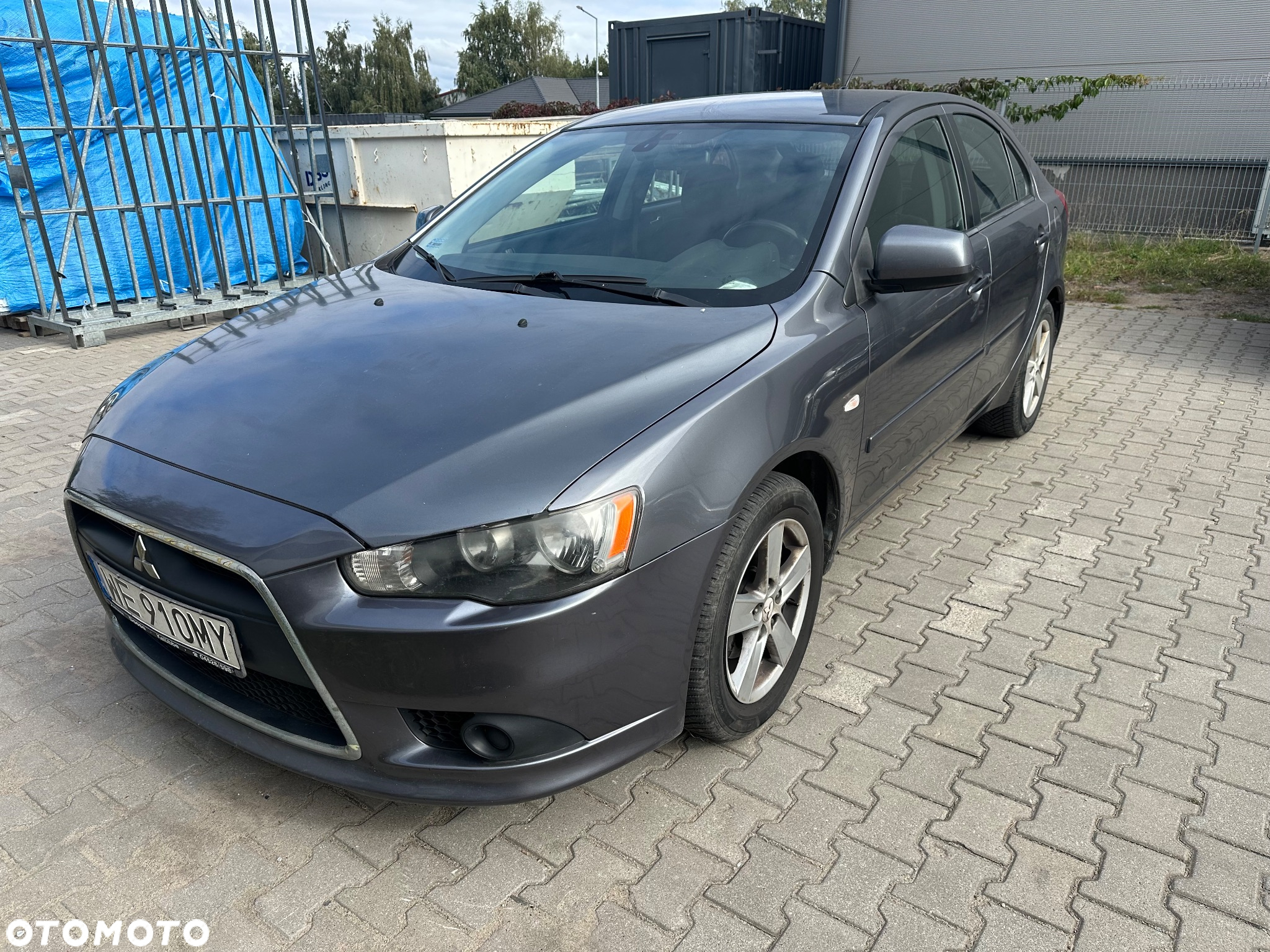 Mitsubishi Lancer - 2