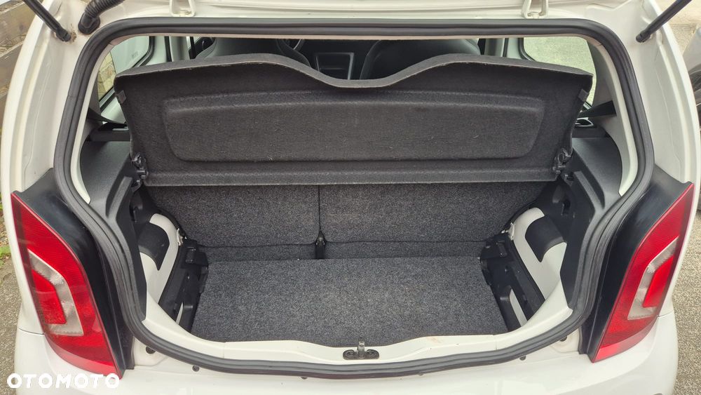 Volkswagen up! 1.0 move - 7