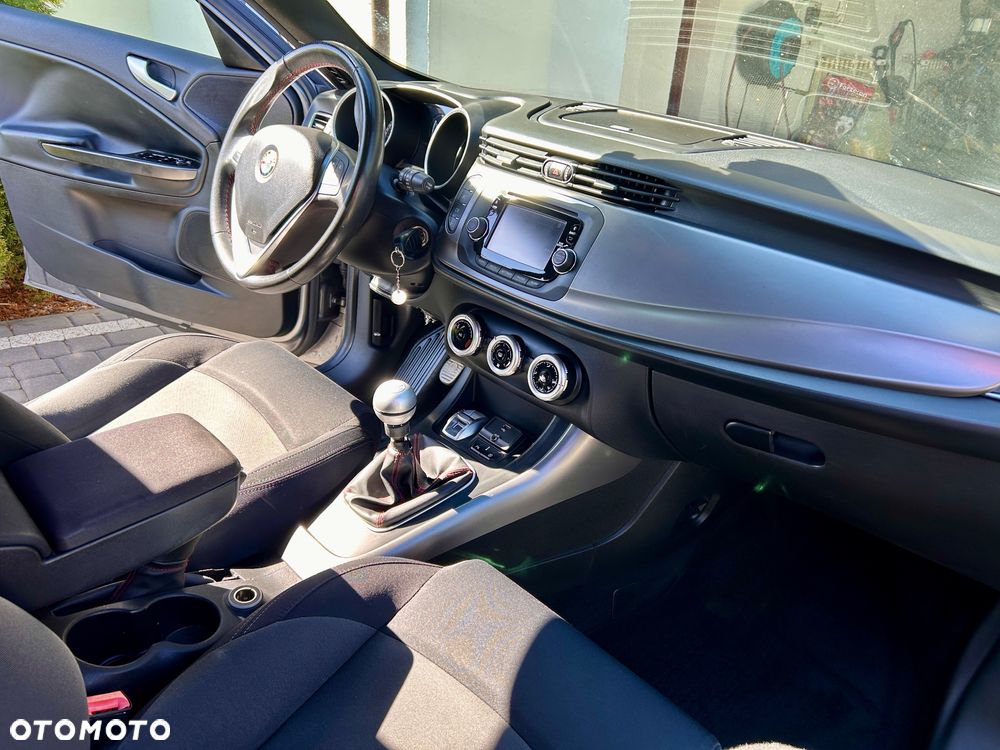 Alfa Romeo Giulietta 1.6 JTDM Progression - 9