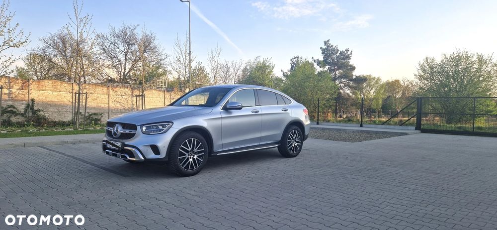 Mercedes-Benz GLC 200 4-Matic - 4